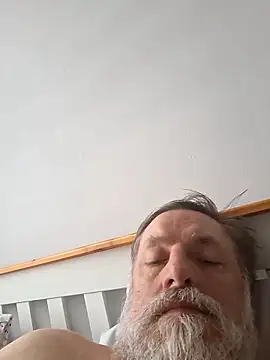 Outdoorsexlover Adlı Modelin Canlı XXX Sohbeti