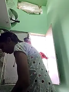 Sexy-Kavya2 Chat XXX in diretta