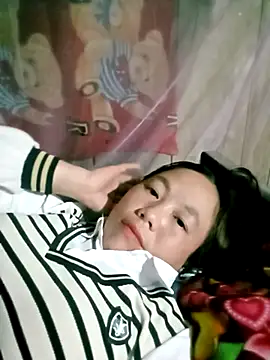 Sara_pusyy Show Webcam