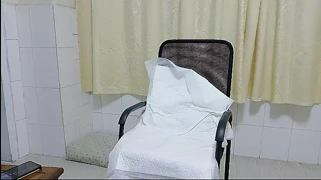 Miya11888 在線直播表演