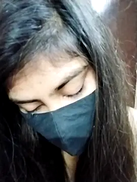 Frooty_11 Adlı Modelin Web Kamerası Şovu