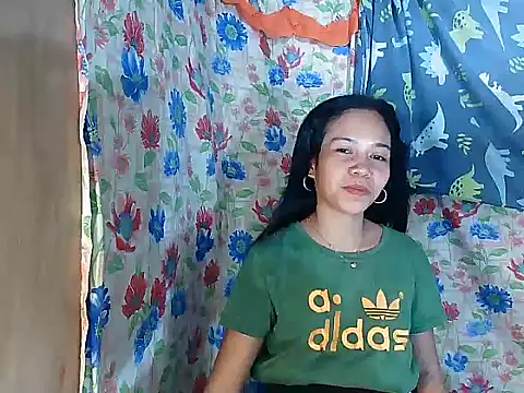 PinaySkinnyGirl: онлайн-секс-чат