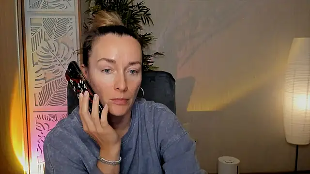 RebeccaMartinez Obrolan Langsung XXX