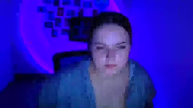 Kitty_Mia_Kitty live XXX chat