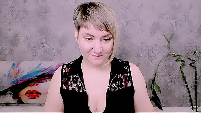 Djullia live XXX chat