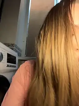 แชท XXX สดของ SinCityDoll