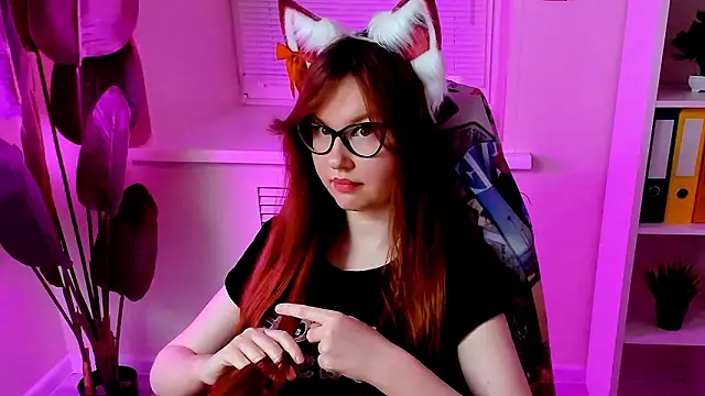 CarolGiggly 现场XXX聊天