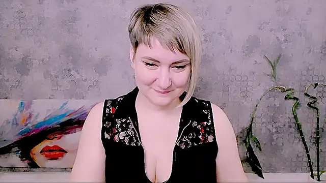 Djullia Live XXX-Chat