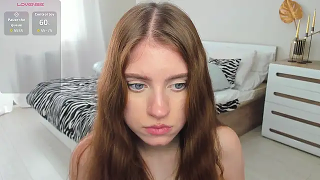 دردشة Erica_Kiss الجنسية المباشرة