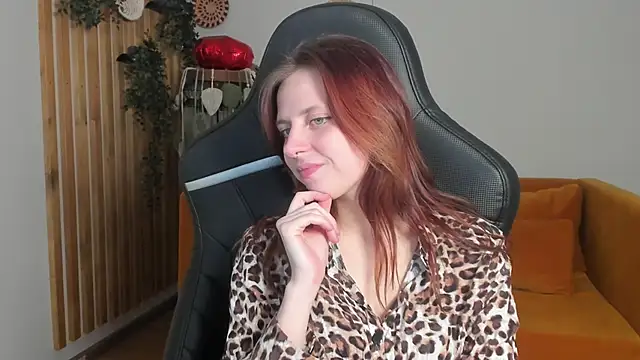 FreyaVey Chat XXX in diretta