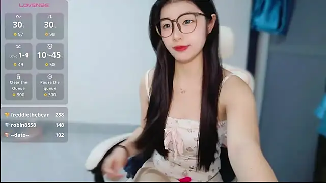 Živý XXX chat -XiaoYu-777