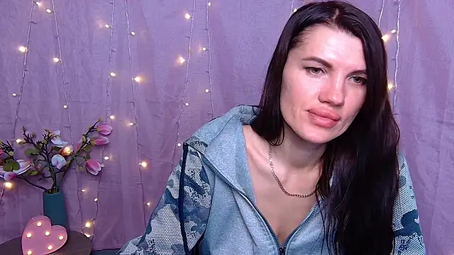 MilaLoona – Live XXX-chat