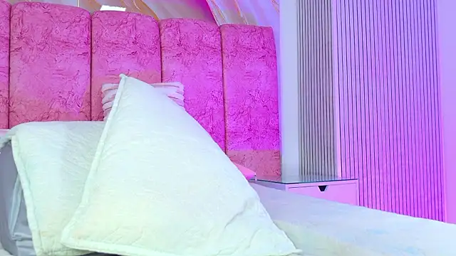 emmacurvy Live XXX-chat