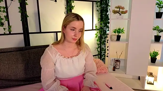 IvetteLabore Live XXX-Chat