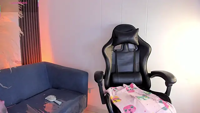 Chat +18 de ShaunaDream ao vivo