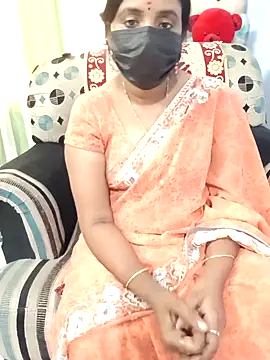 Tinarosy13 웹캠 쇼