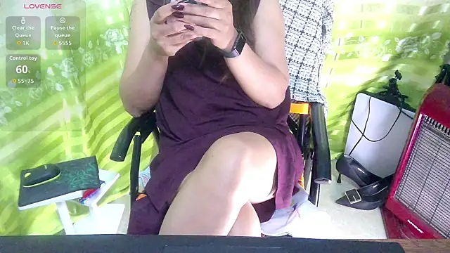 XXX chat uživo modela Jerry-Lan