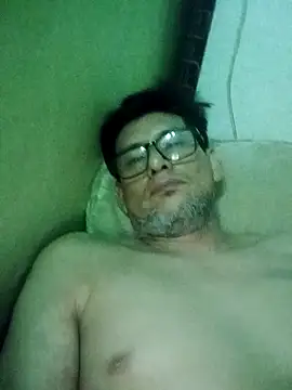 Lucas44re Show in webcam