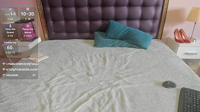 curly_muffin Chat XXX in diretta