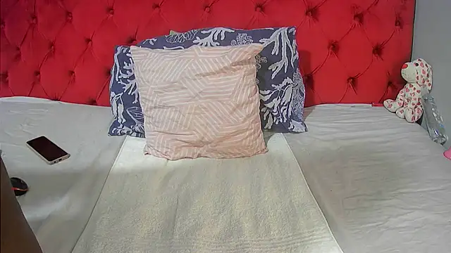 teressaxn Live XXX chat