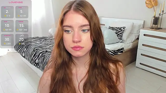 Erica_Kiss 即時 XXX 聊天