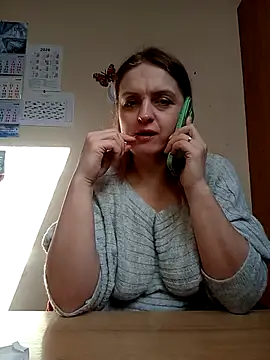 Chatroom XXX en direct de Ami_Foxy