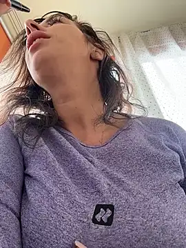 Almmaxxxx 웹캠 쇼