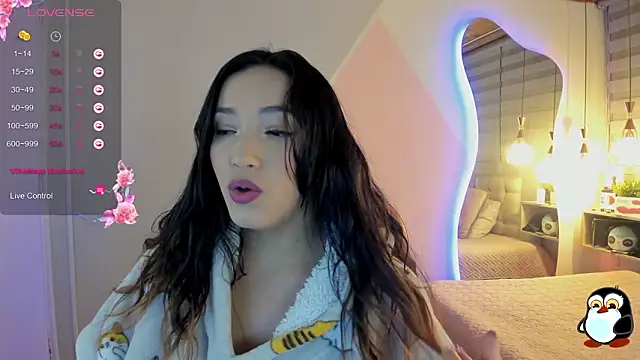 cristal__hot_1 即時 XXX 聊天