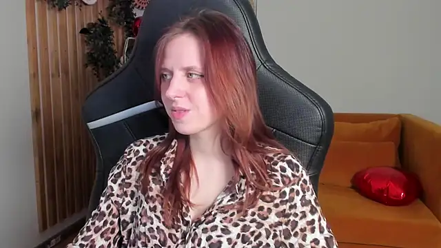 FreyaVey élő XXX-chatje