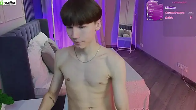 Show modela cuMte_boy na web-kameri