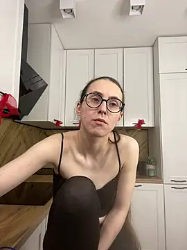 XXX chat uživo modela MartiniiSelenna