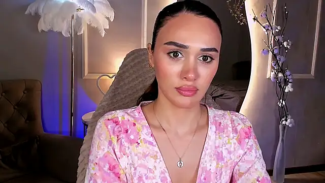 Kimberly_Chapman Adlı Modelin Canlı XXX Sohbeti