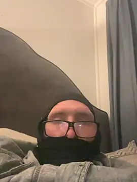 Theonly1uneedd Webcamshow