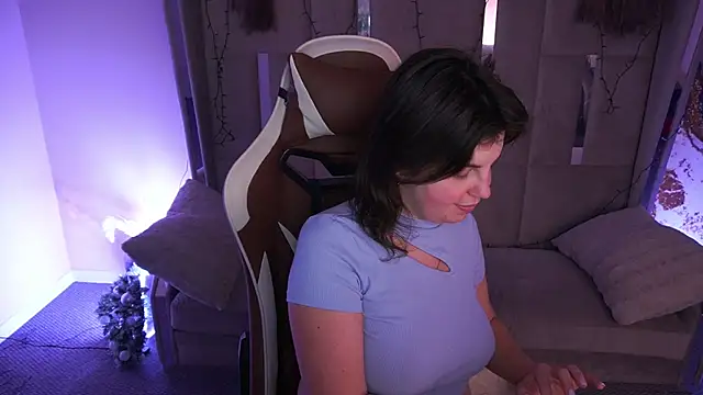 MirandaWong 现场XXX聊天