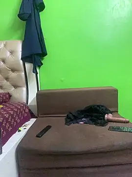 adhya007: онлайн-секс-чат