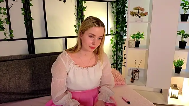 IvetteLabore Live XXX-Chat