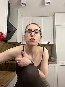 Czat XXX na żywo – MartiniiSelenna