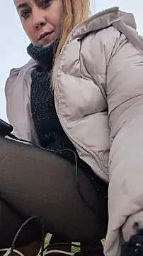 XXX chat uživo modela Risky_julia2330