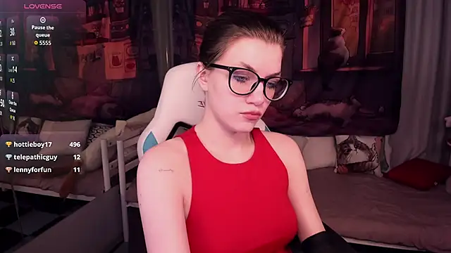 دردشة CathyAdams الجنسية المباشرة