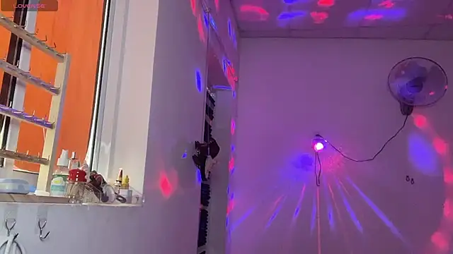 Czat XXX na żywo – Tieu-May