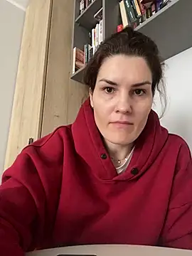 Ms-Lust1- – Live XXX-chat