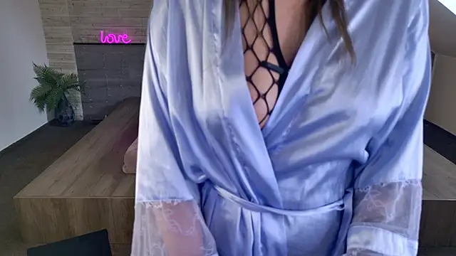 hornyb33_'s Live XXX Chat