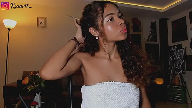 Estefy_arroyo1's Live XXX Chat