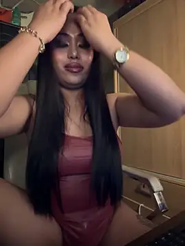 Show de BigDominaMia na webcam