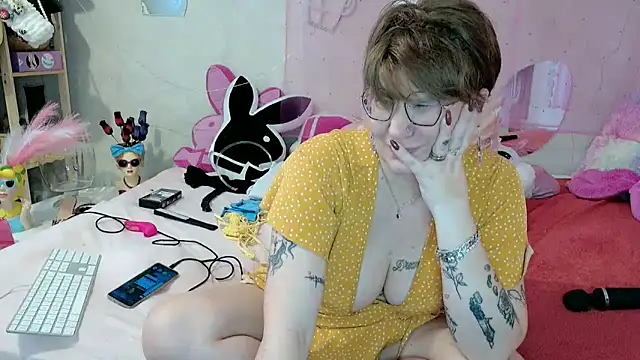 Chat +18 de Sandrasexxyy ao vivo