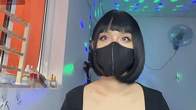 Tieu-May Chat XXX live