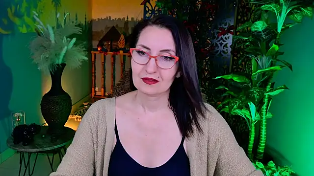 UnaTerra's Live XXX Chat