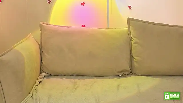 XXX chat uživo modela OliviaKis_