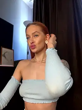 LittleFox___ Live XXX Chat