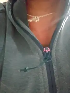 KristenVega Chat XXX live